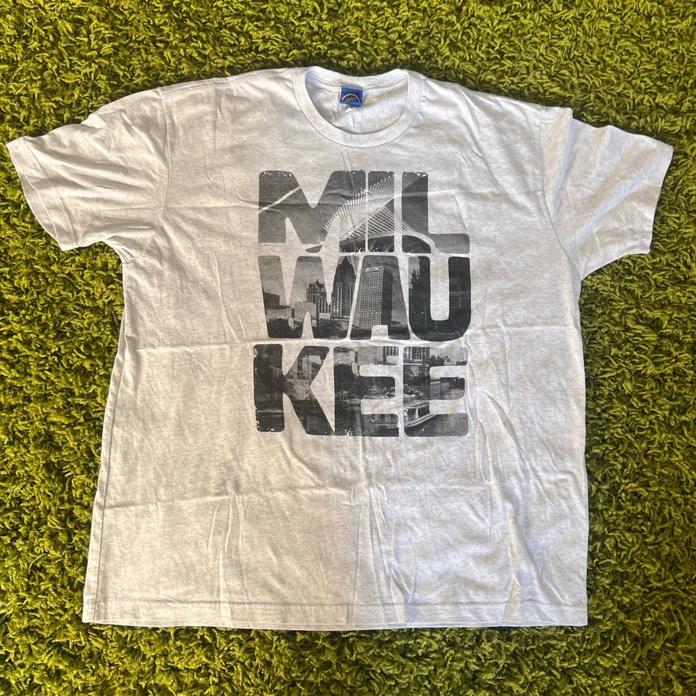 Milwaukee Downtown Tee